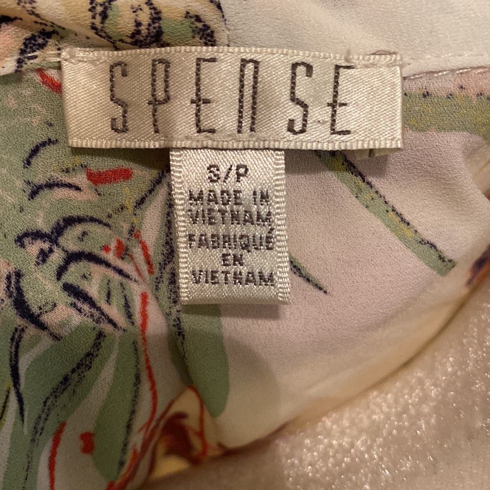Spense blouse - Picture 11 of 12